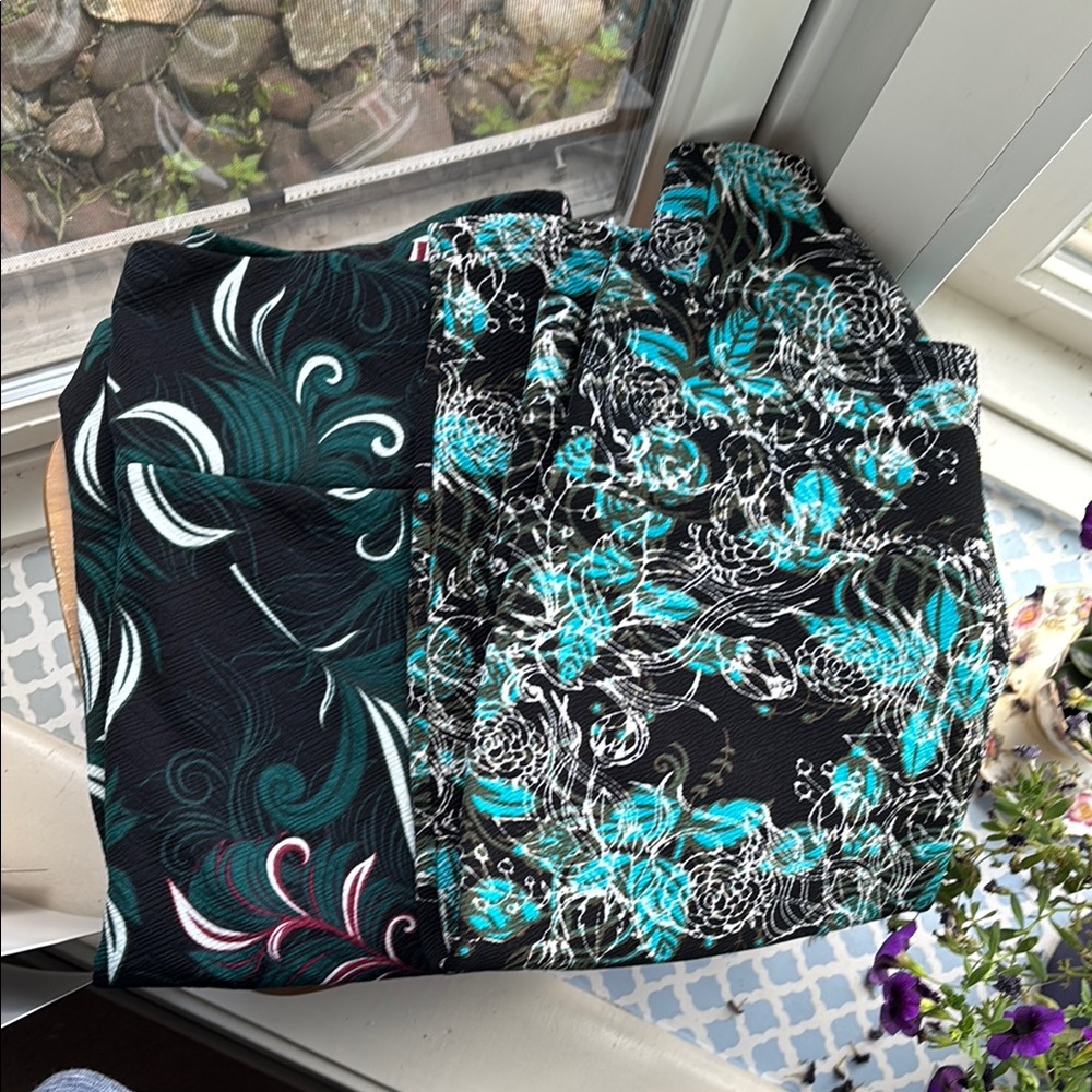 2 LuLaRoe M Skirts - Black and Teal Floral and Black Green and White